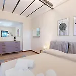 Mono Garden Colombare Teboi 公寓 拉齐塞